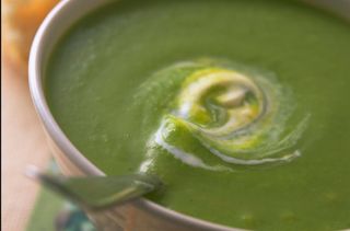 Pea and roasted garlic soup