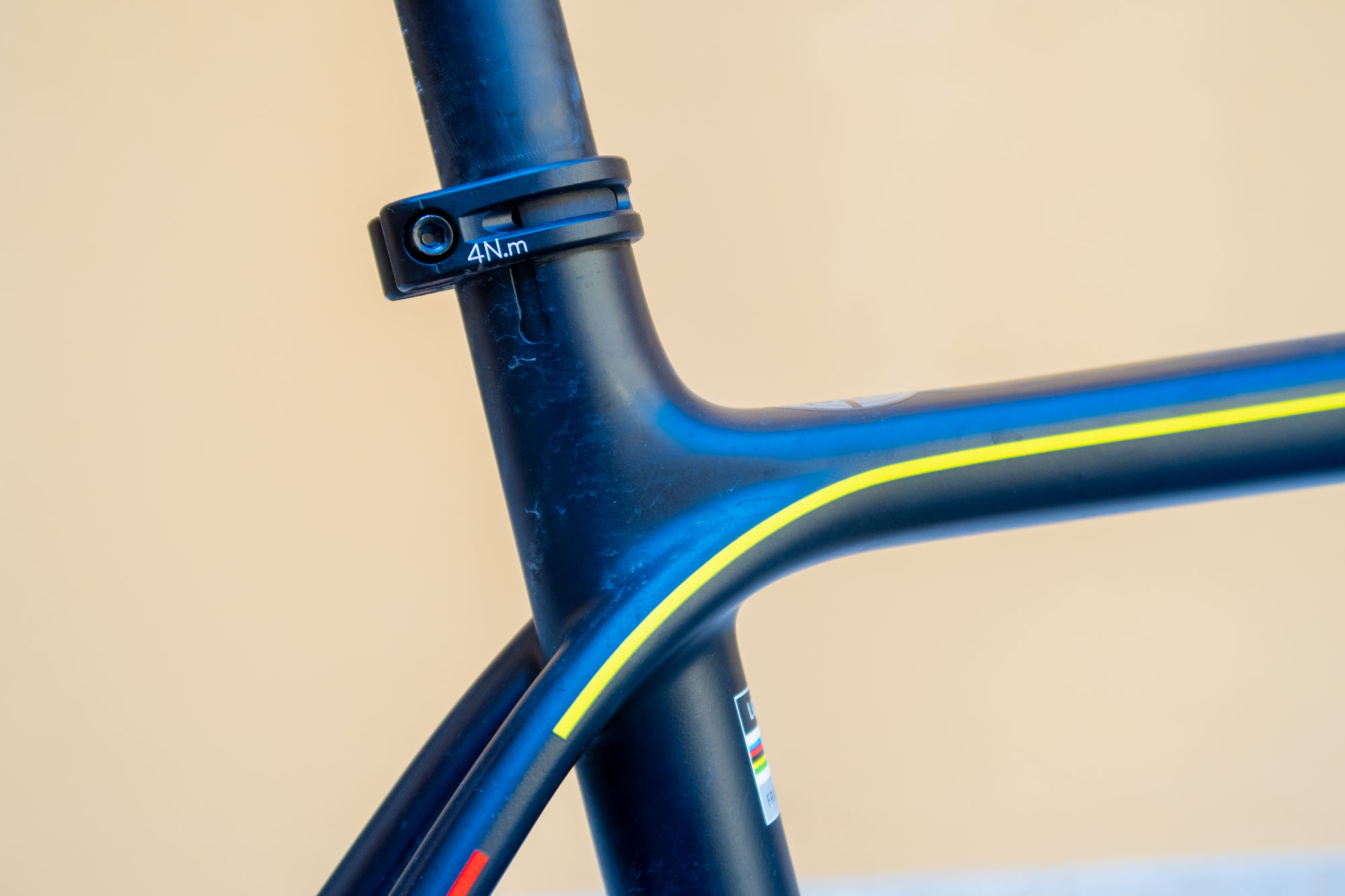 Look 785 Huez seat stay/top tube junction