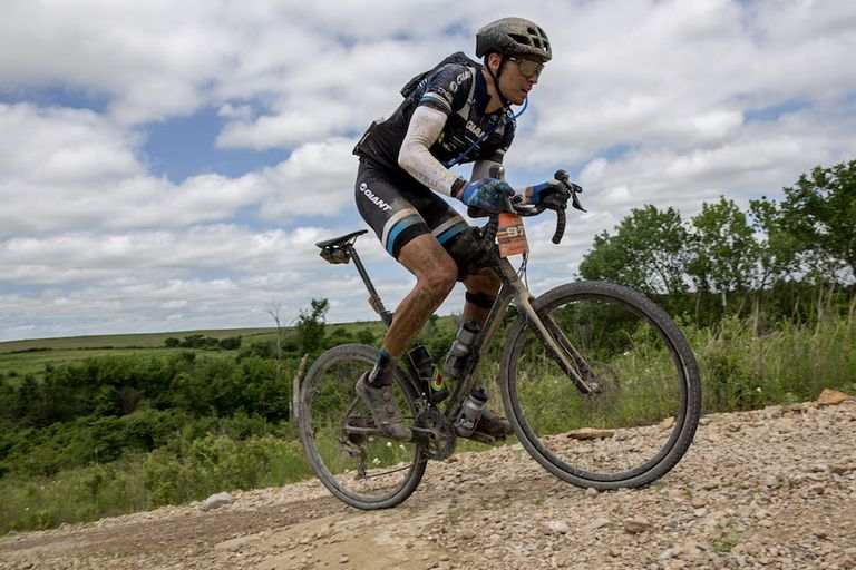 giant revolt 650b