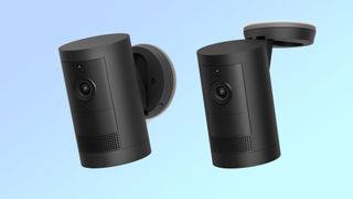 Two Ring Outdoor Cam Plus in black showing the two mounting options