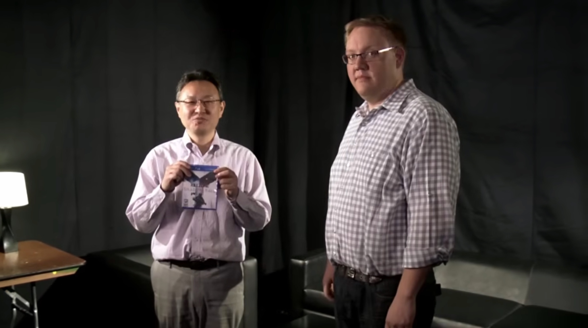 PlayStation 4 advert mocking Xbox on how to share physical games