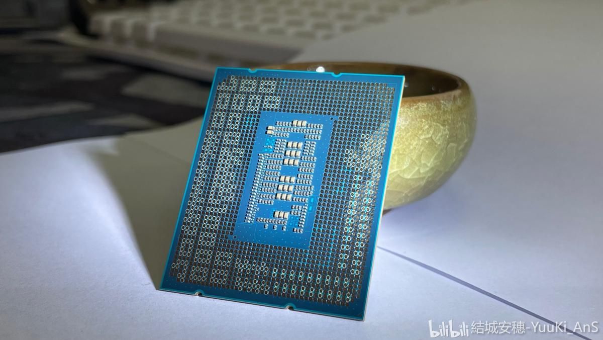 AMD Ryzen 5 5600X vs Intel Core i5-11600K: Mid-Range Rocket Lake