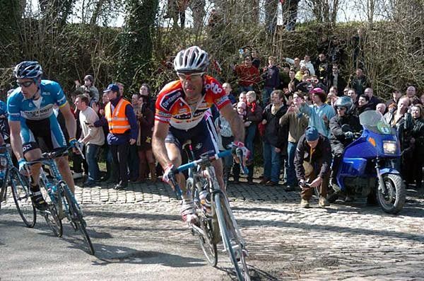 Peter Van Petegem (Davitamon-Lotto) on the Eikenberg