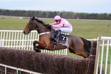 Slievegar IMAGE P2P TIM HOLT COMM1USE.