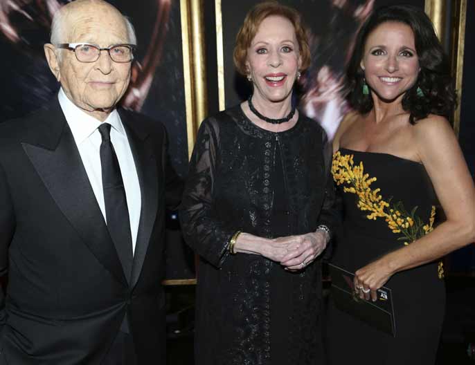 Emmy-Schmooze-D-686.jpg