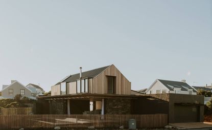 5 Fin Whale Way by SALT Architects