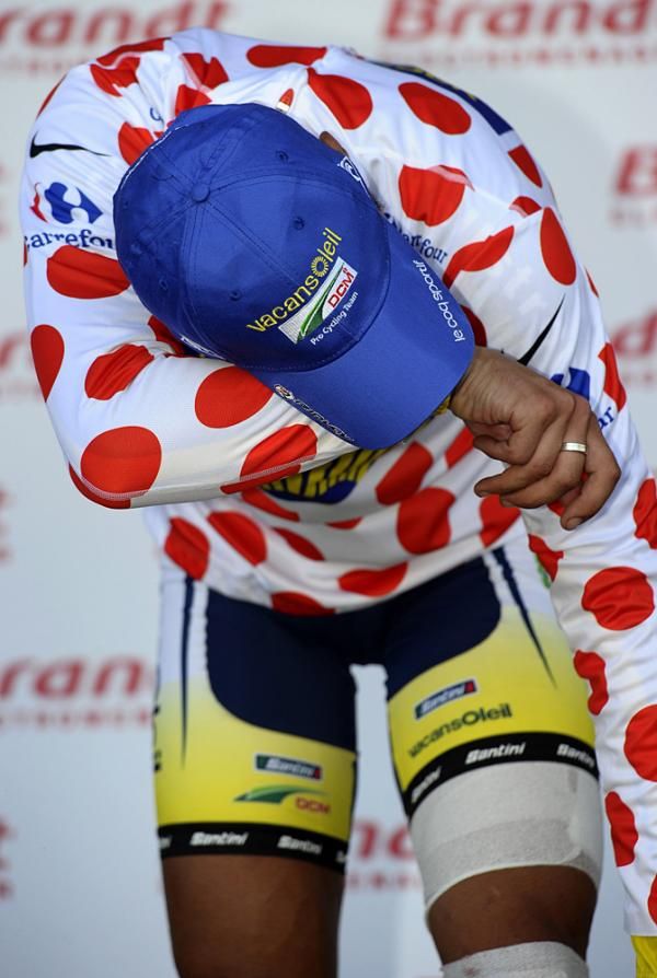 Johnny Hoogerland (Vacansoleil-DCM) couldn't hold back the tears on the podium after his crash on stage 9