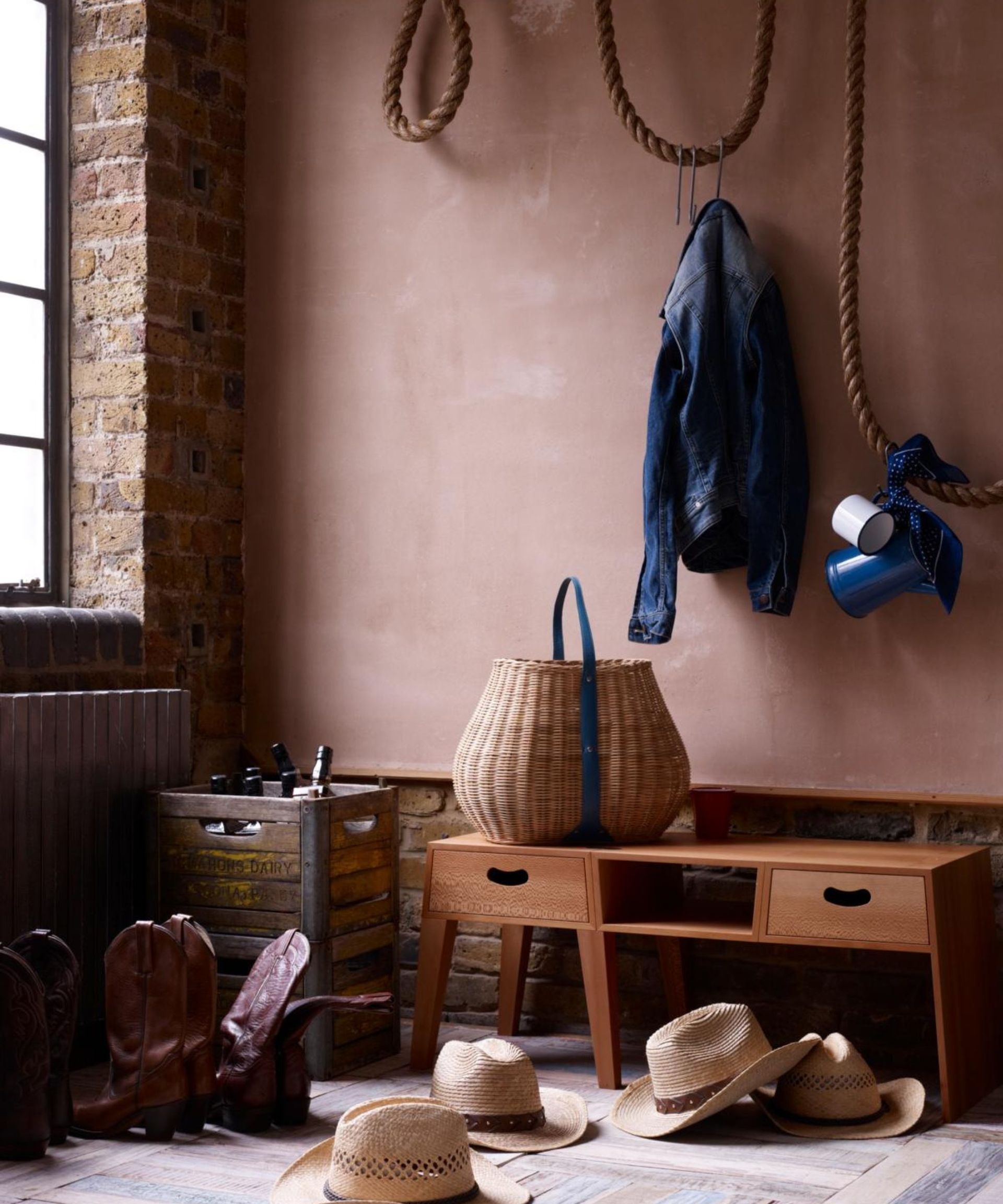 Western style entryway