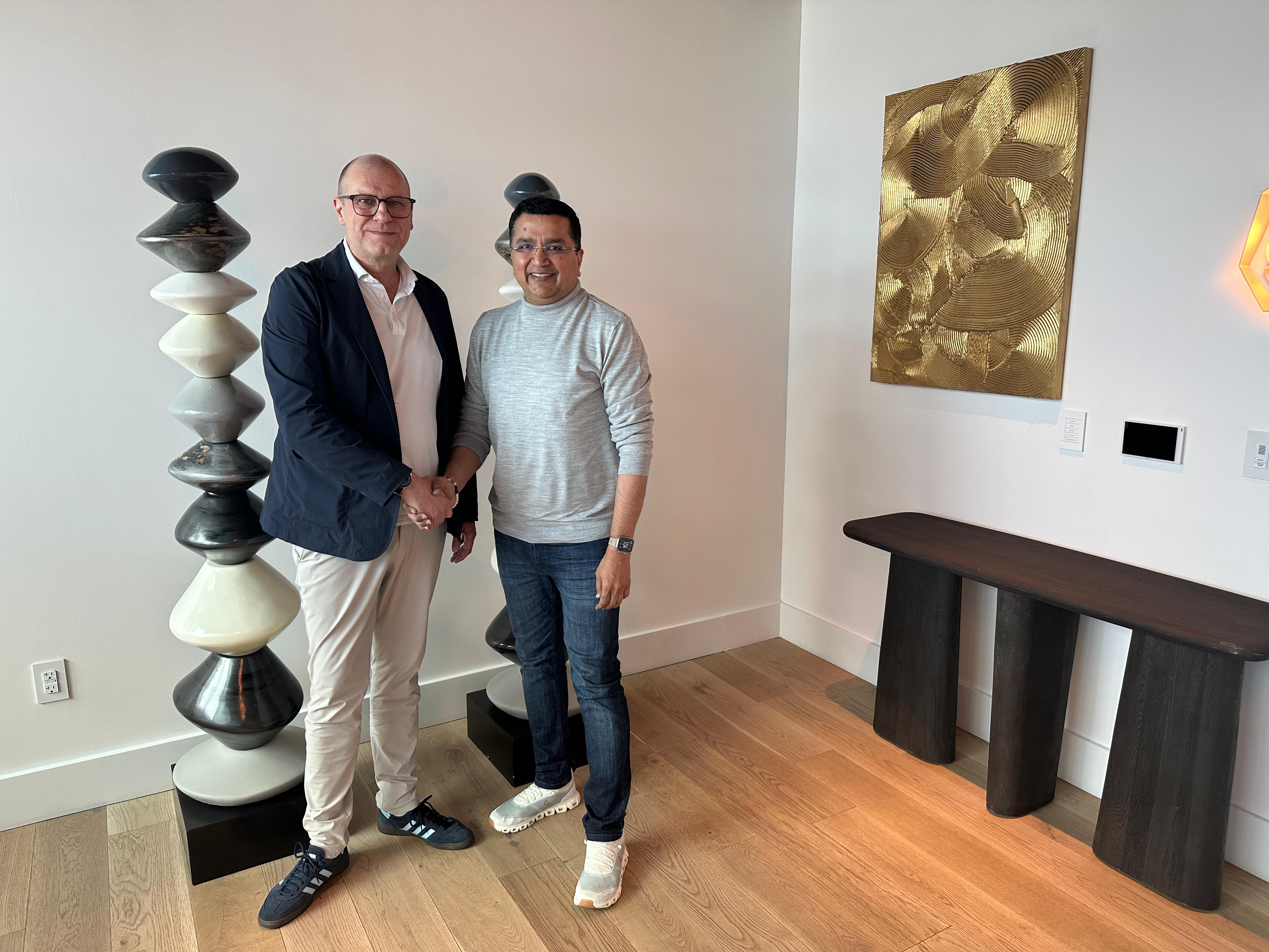 Thorsten_Lipp(l.) and Chandresh_Shah(r.).jpg