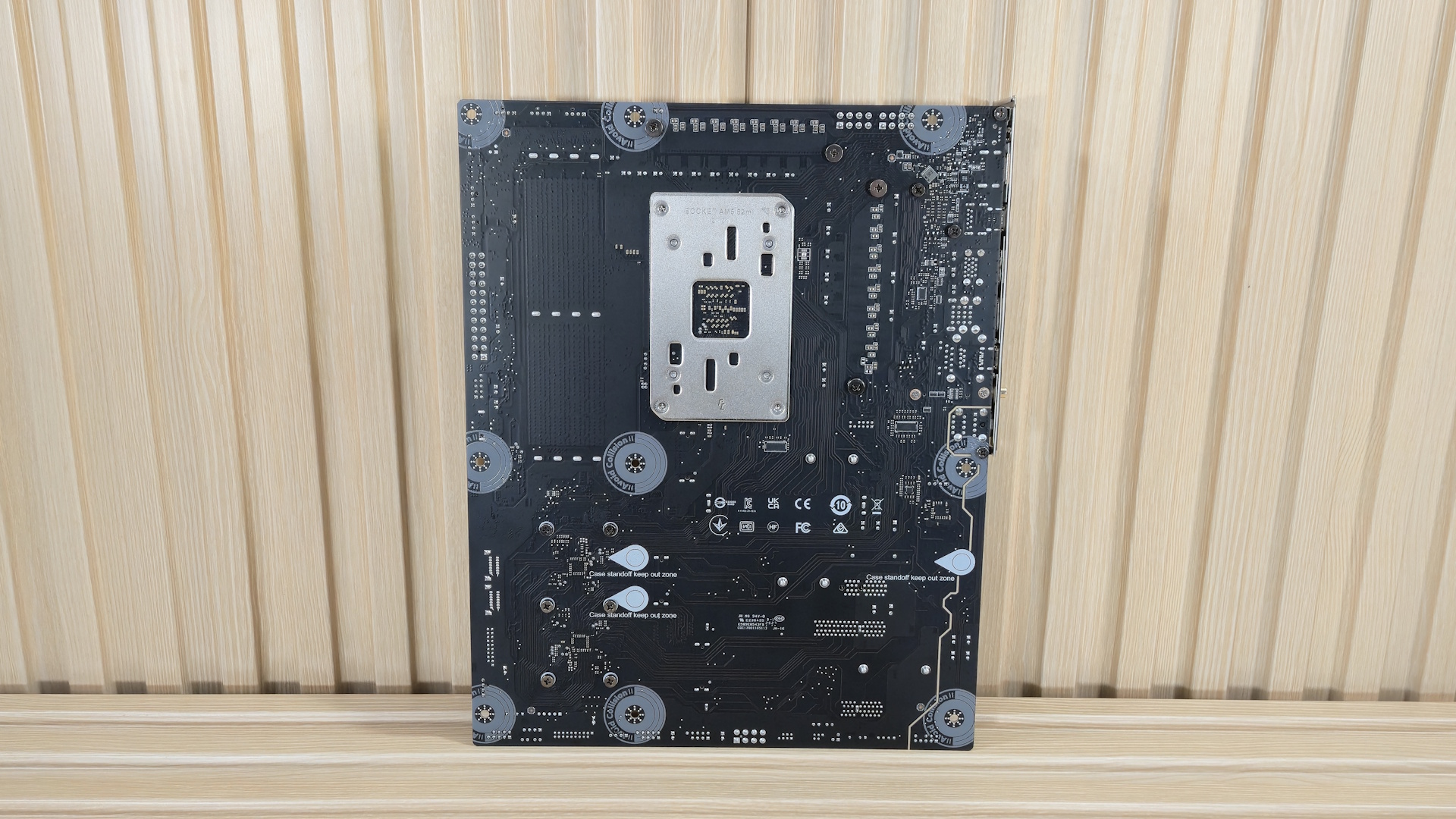 MSI Pro X870E-P Wifi - Board images