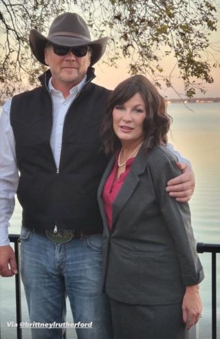 Yellowstone fans dressed as John and Lynelle