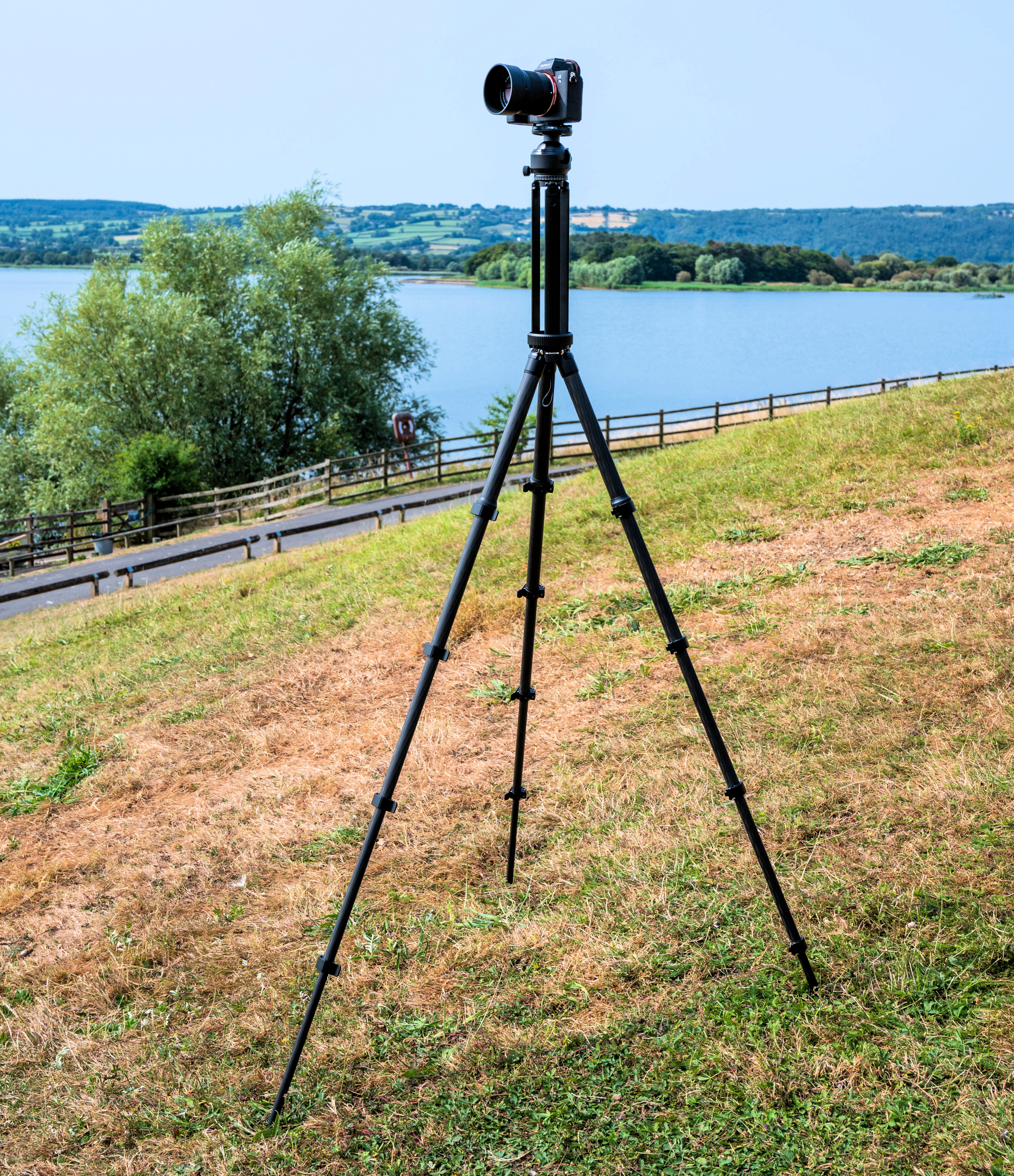Heipi 3-in-1 Travel Tripod W28S