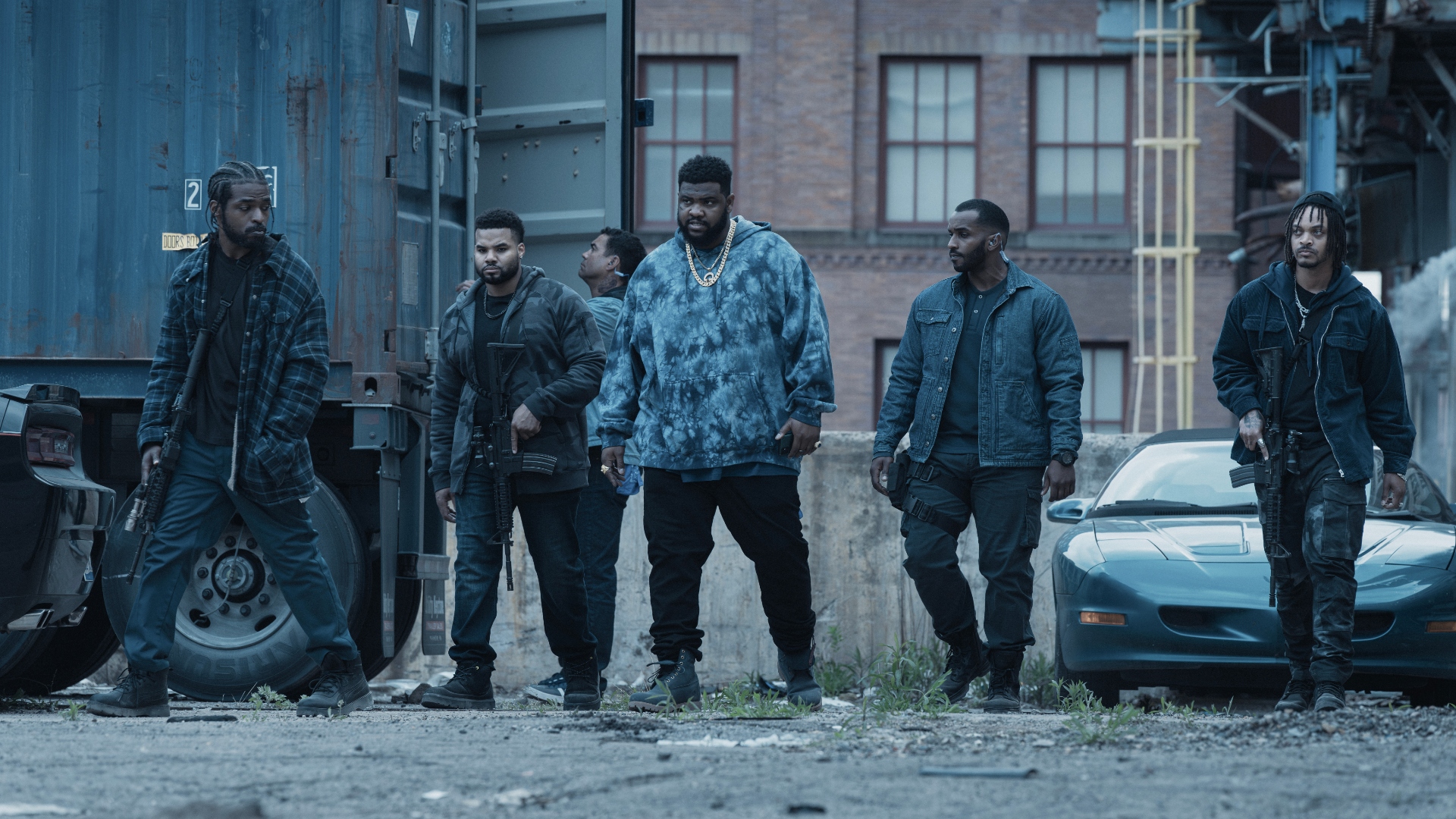 Bunny and the Crips in Mayor of Kingstown
