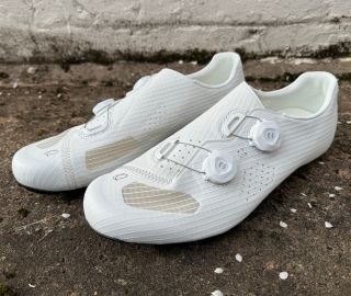 Quoc M3 Air shoes