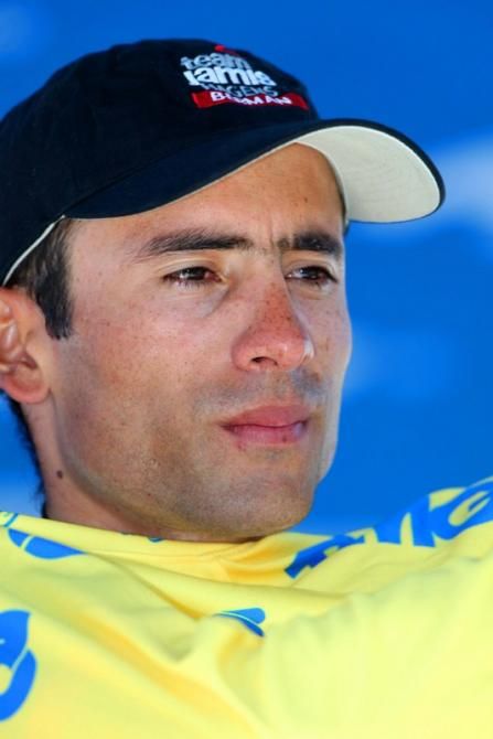 Race leader, Janier Acevedo (Jamis-Hagens Berman)