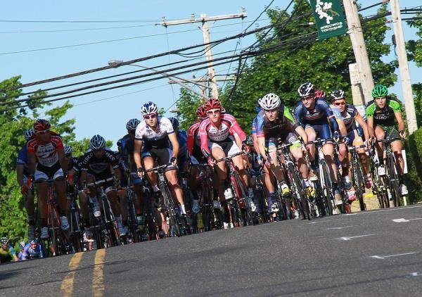 It&rsquo;s a strong Thursday night start with more than 90 riders.