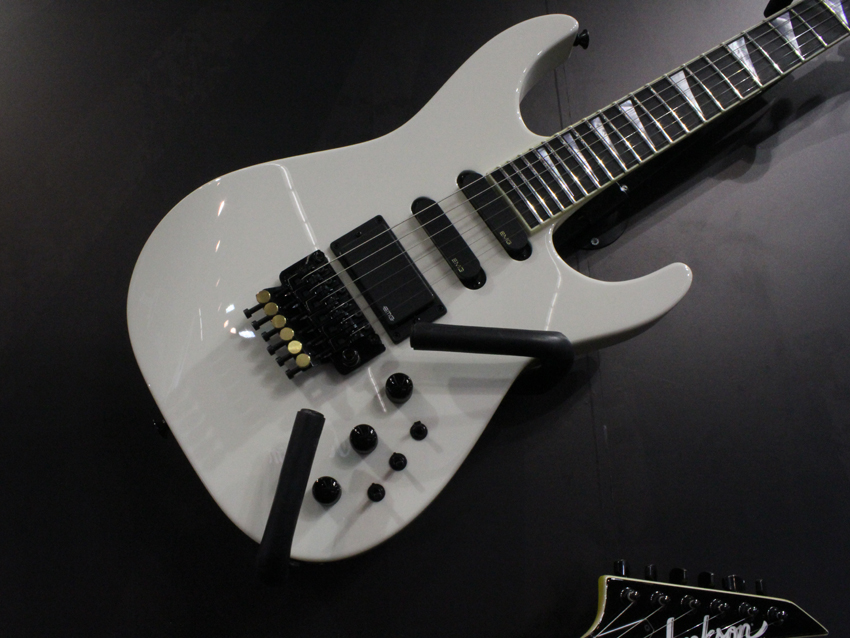 Limited Anniversary 30th Anniversary Soloist ivory
