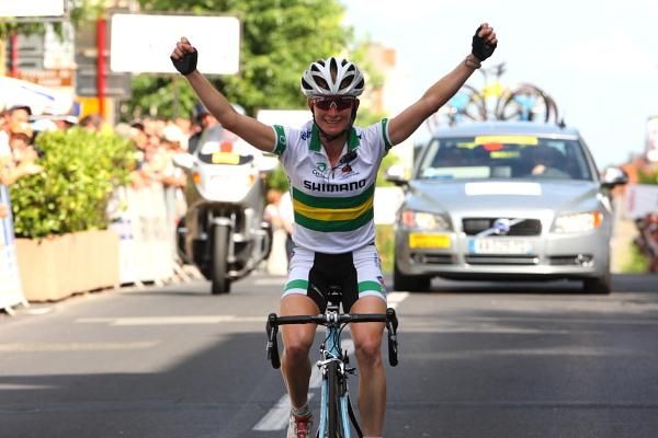 Ruth Corsett (Australia) won the final stage of the 2009 Route de France with a well-timed attack