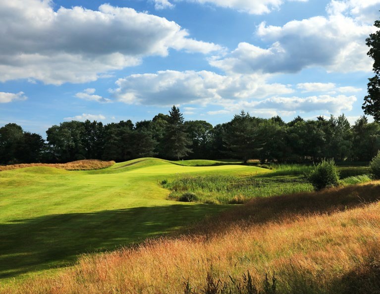 GLF325.stayplay.gettyimages_545173902