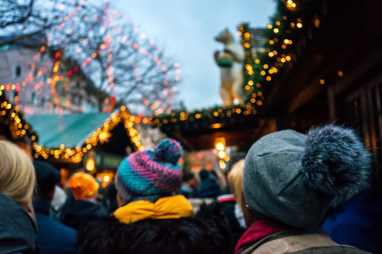 People visiting some of the best UK Christmas markets for 2021