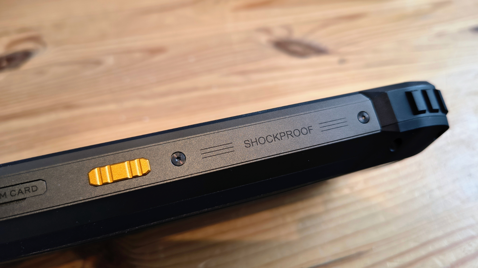 Blackview BV7300