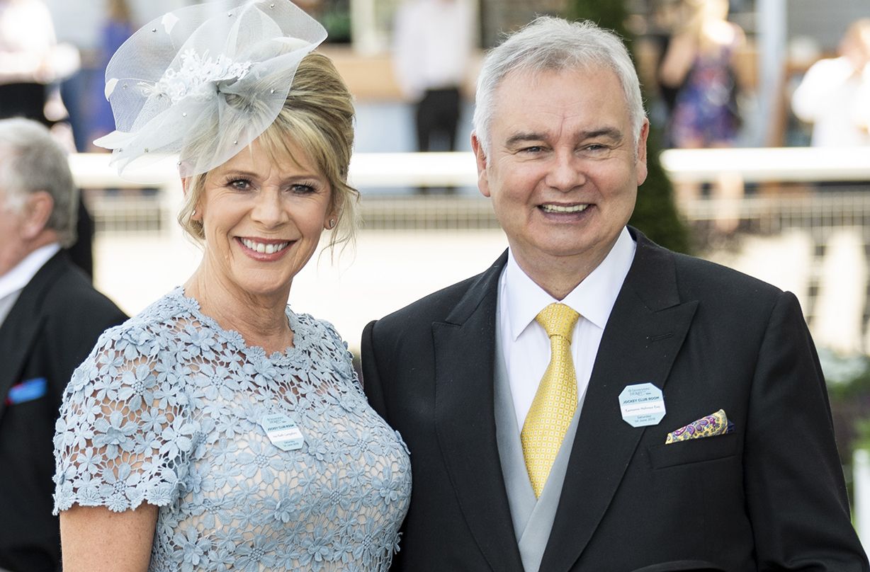 ruth langsford eamonn holmes hilarious christmas card