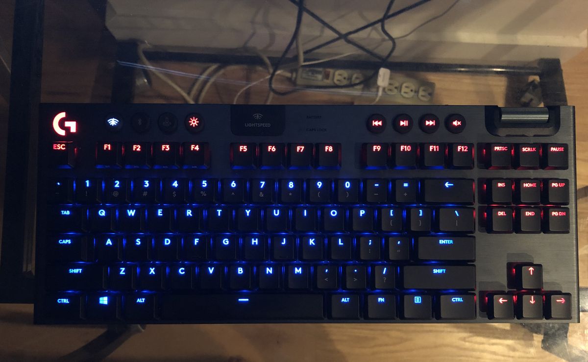 Logitech G915 TKL Wireless Gaming Keyboard Review: Compact Luxury ...