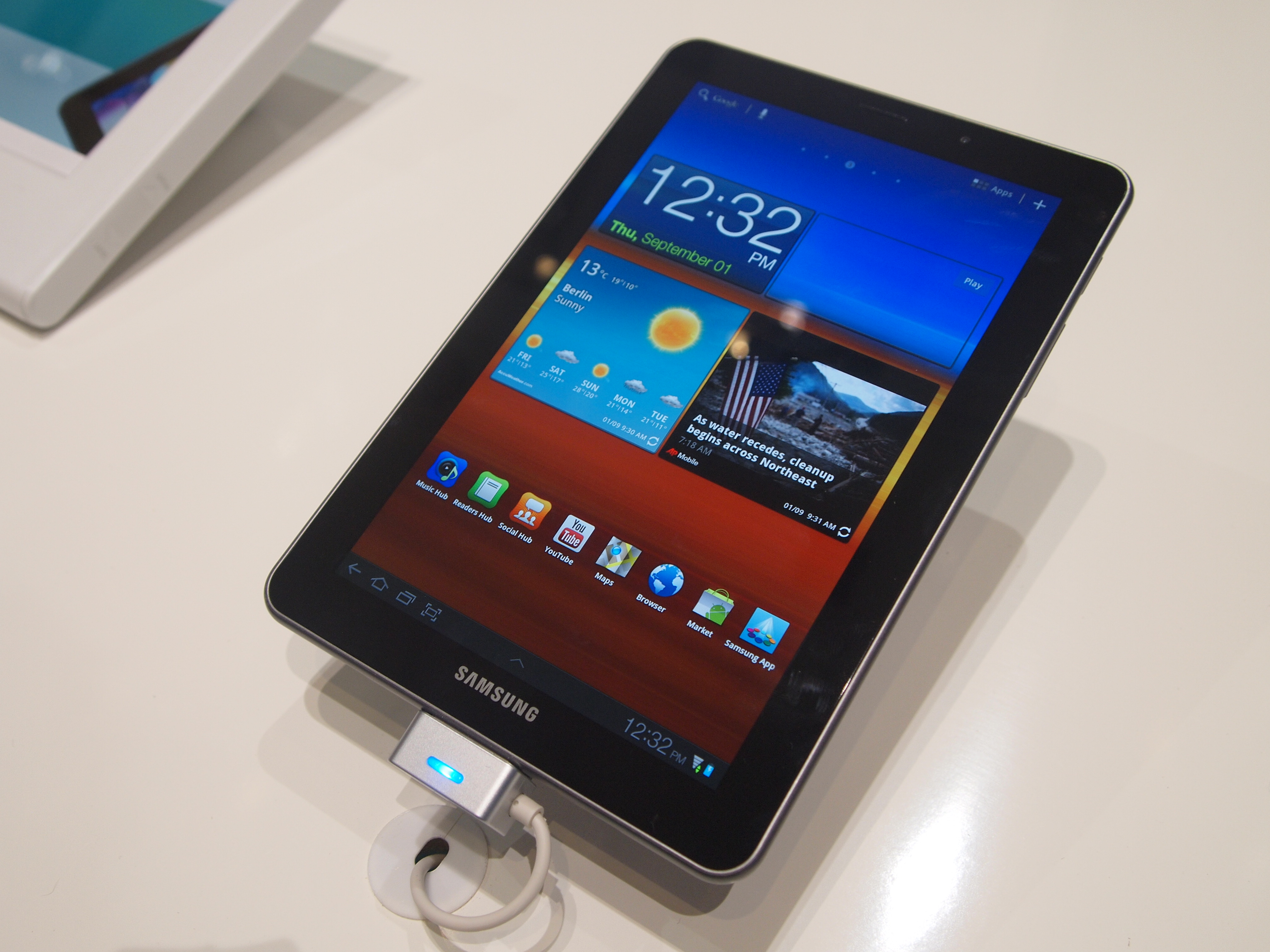 Samsung Galaxy Tab 7.7