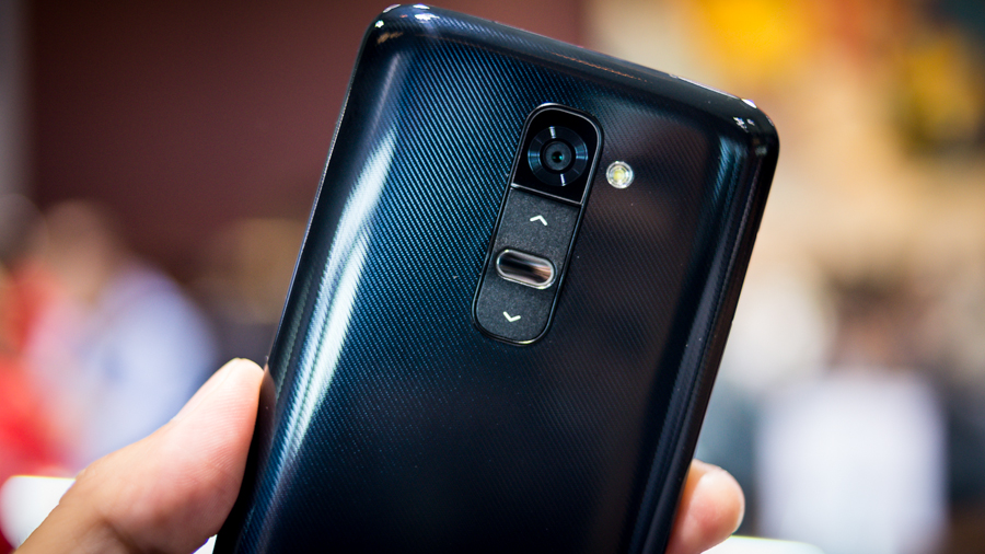 TechRadar Reacts: LG G2