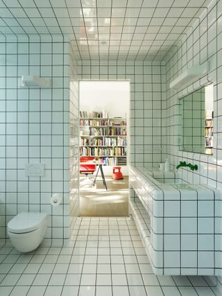 Hollywood Hills House chequered bathroom