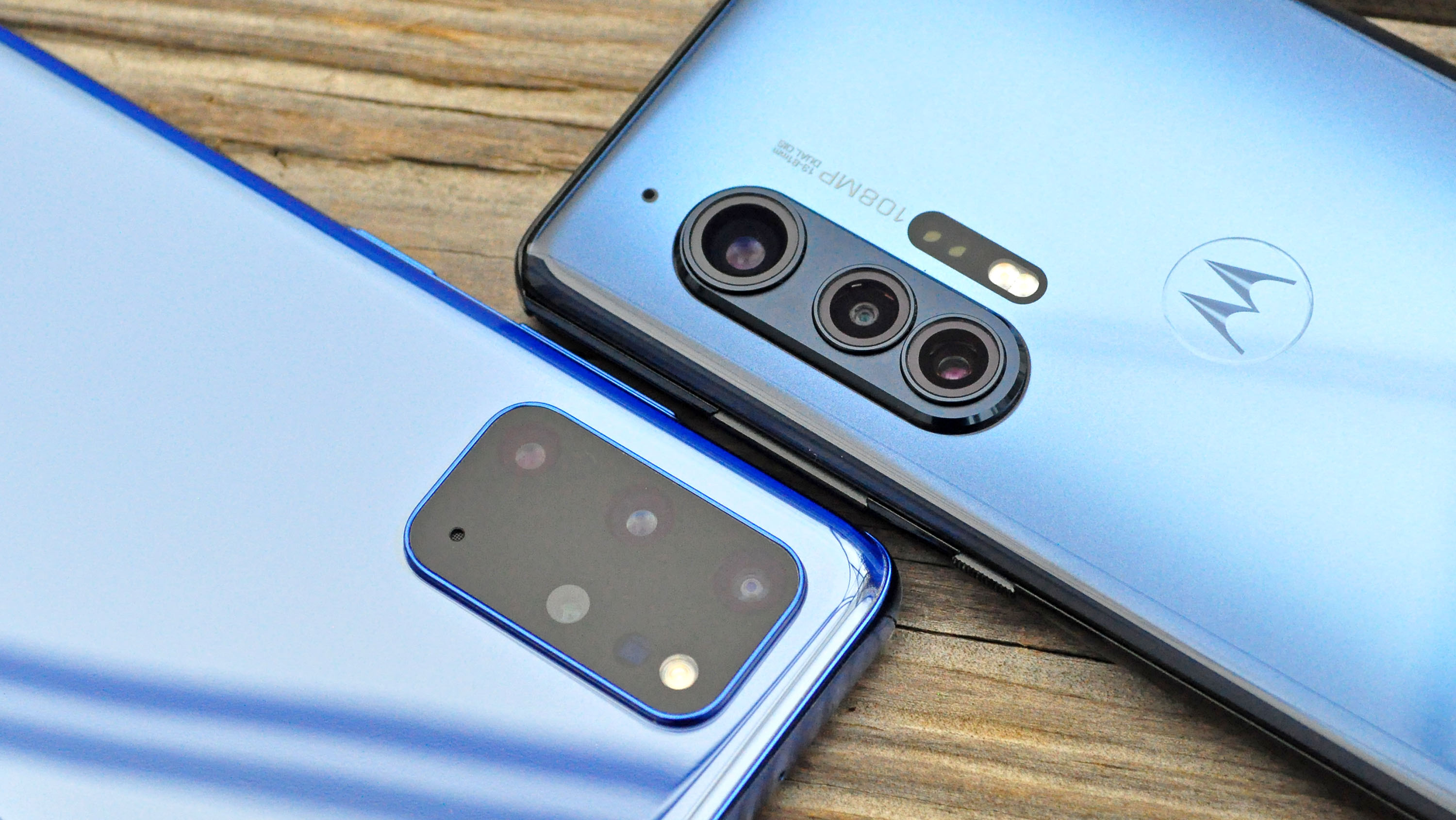 motorola edge vs s10 lite