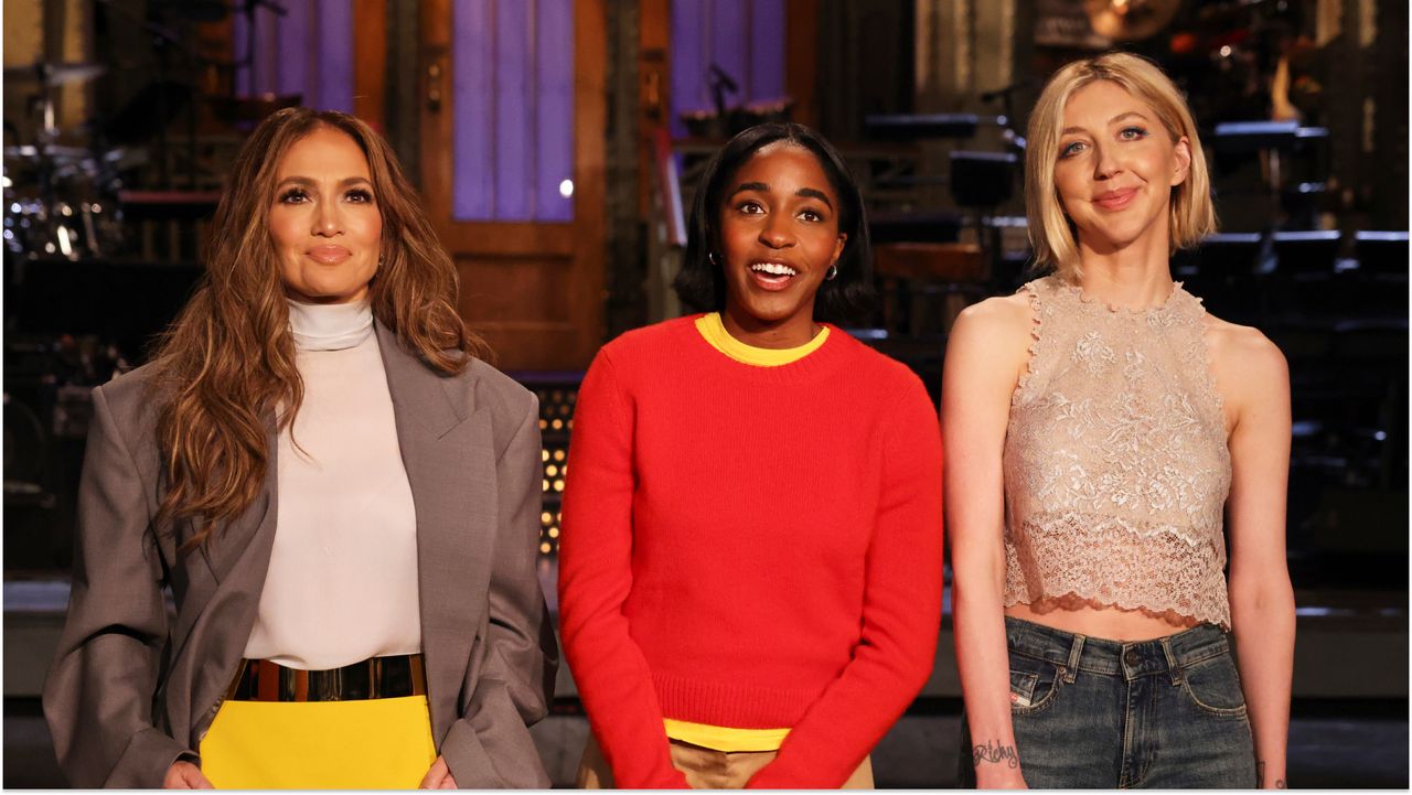  Musical guest Jennifer Lopez, host Ayo Edebiri, and Heidi Gardner during Promos in Studio 8H on Friday, February 2, 2024.