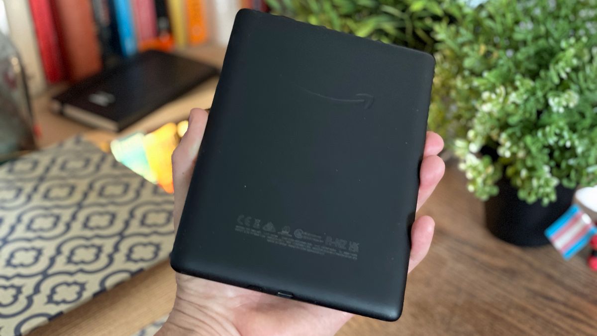 Amazon Kindle Paperwhite Signature Edition (2021) review TechRadar
