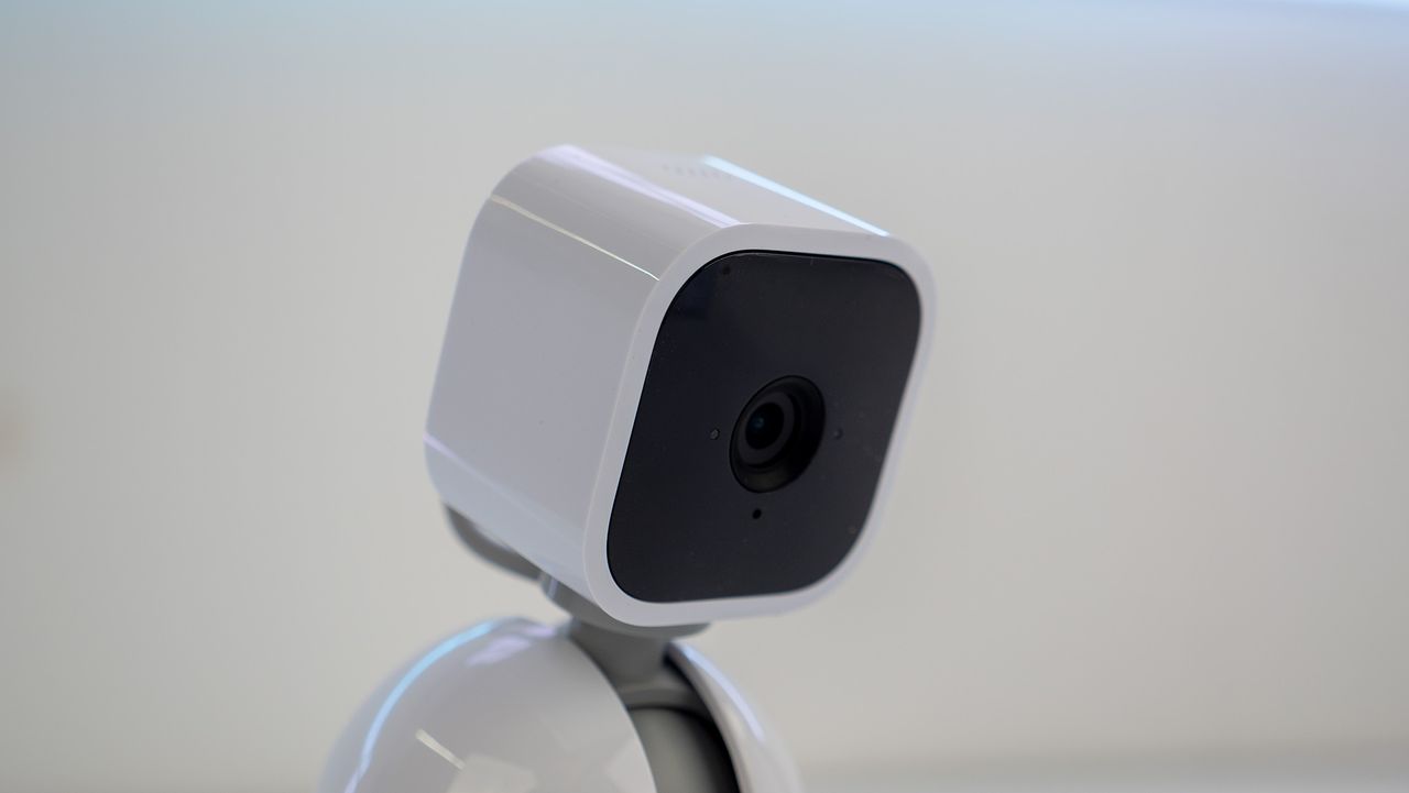 Blink Mini Pan-Tilt Camera