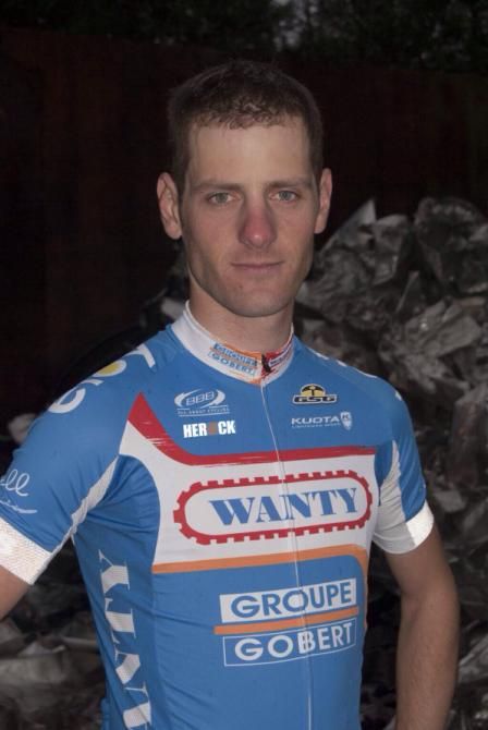 Kevin Seeldraeyers in the new Wanty-Groupe Gobert jersey