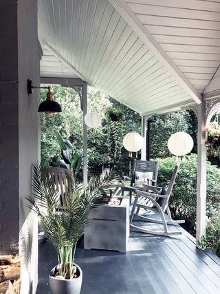 country garden idea for porch with lighting