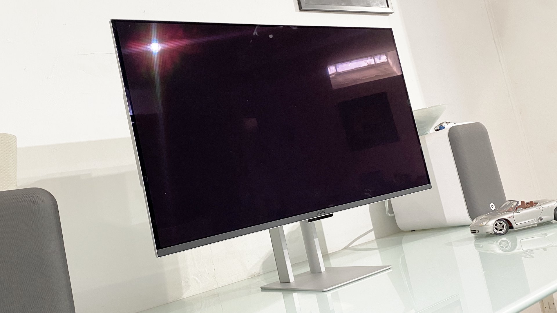 Asus ProArt PA32UCDM 4K OLED monitor during our review