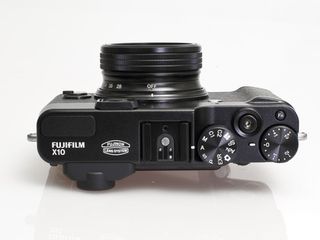 fuji finepix x10 review