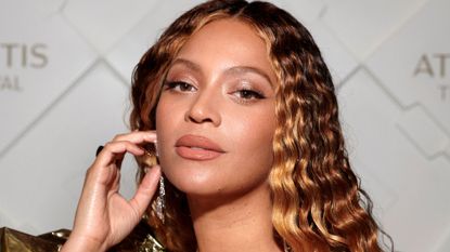 a picture of Beyoncé - Beyoncé hair care
