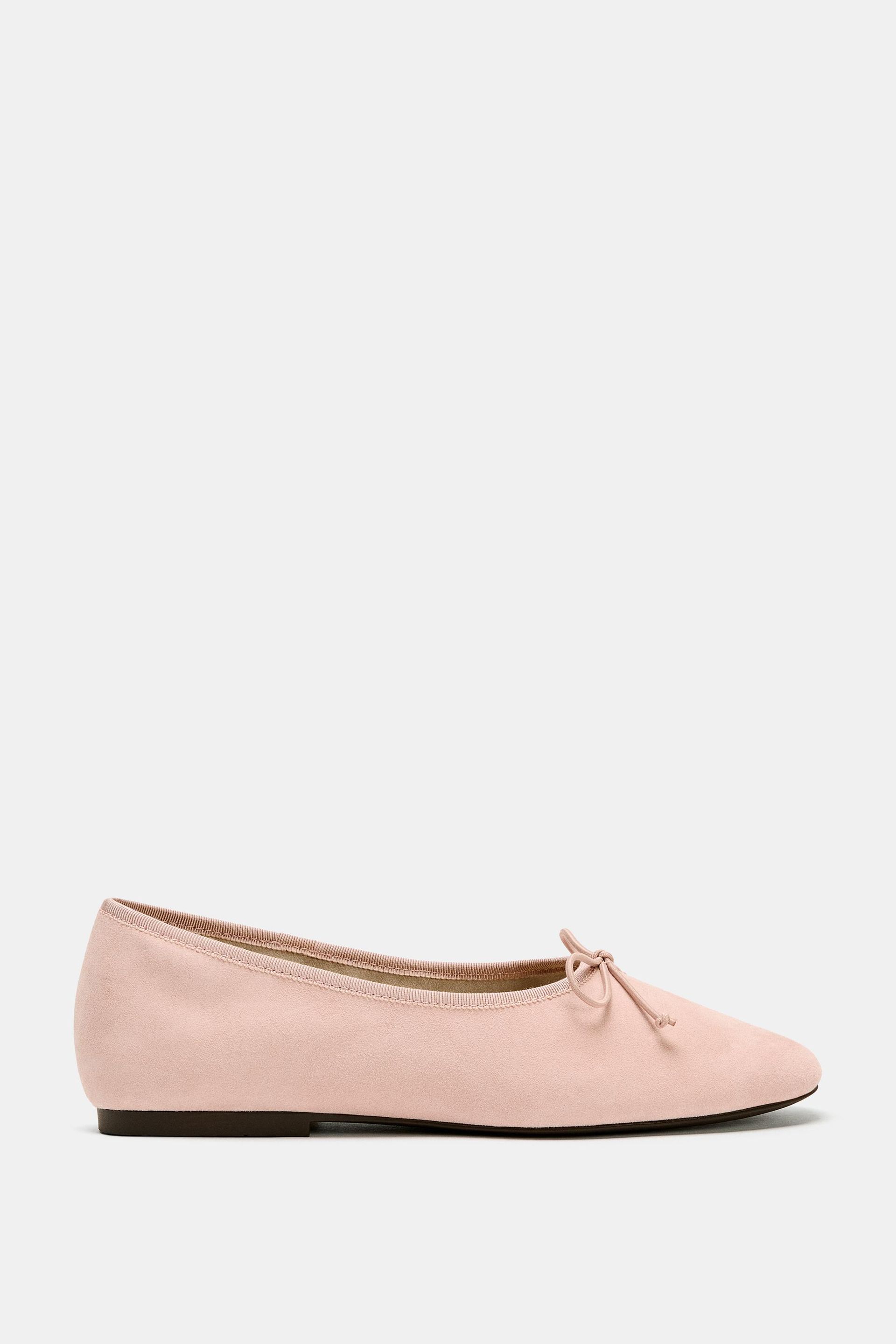 Suede Ballerinas With Bow