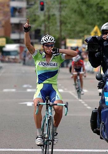 Luca Paolini (Liquigas) wins the 12th stage