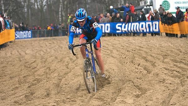 Nick Weighall (Alan Factory) in the sand at Hofstaade