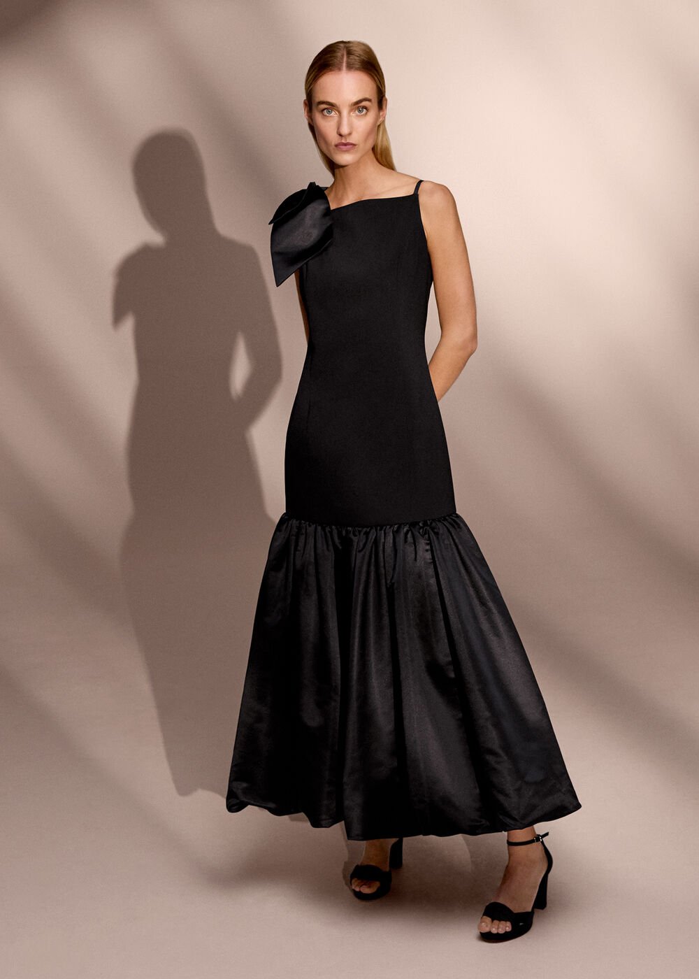 Kiera Black Bow Maxi Dress