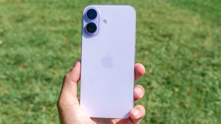 Apple iPhone 17 review.