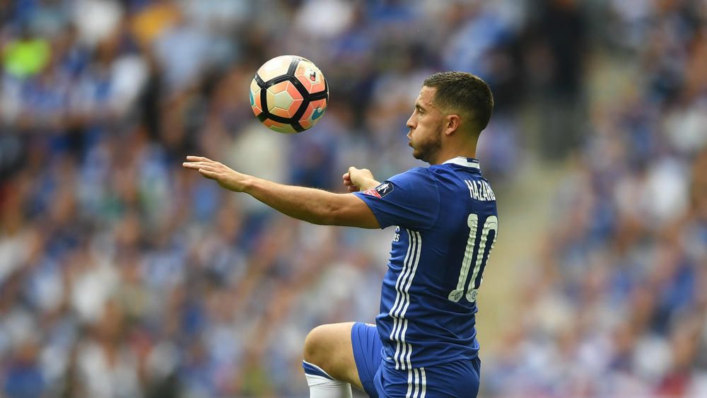 Eden Hazard bulge