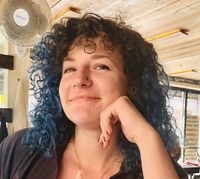 Olivia Ferrari's avatar