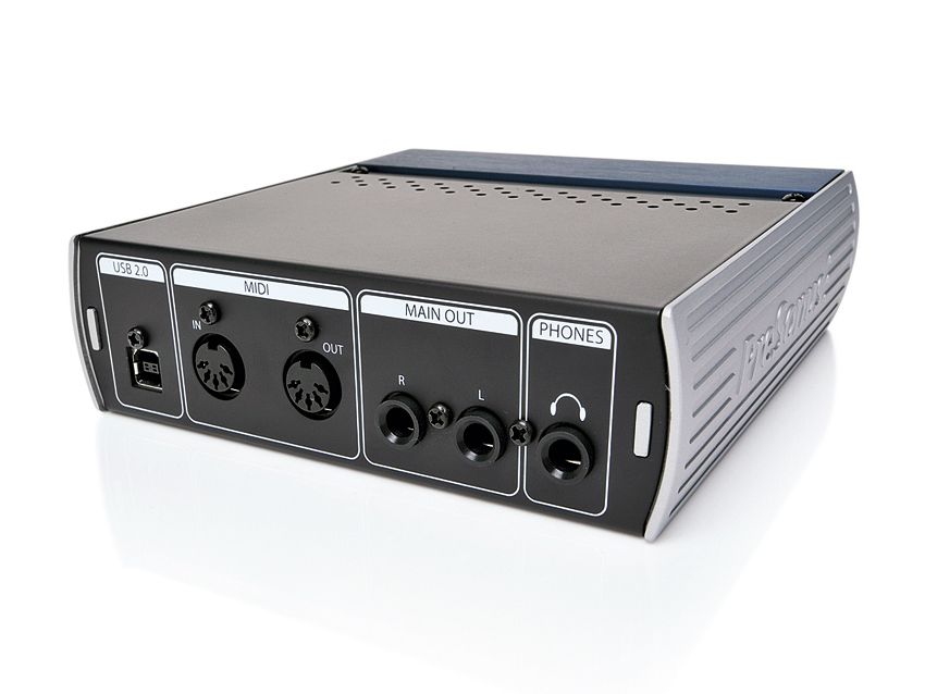 The 22VSL's preamps are quiet and add little colour to sound.