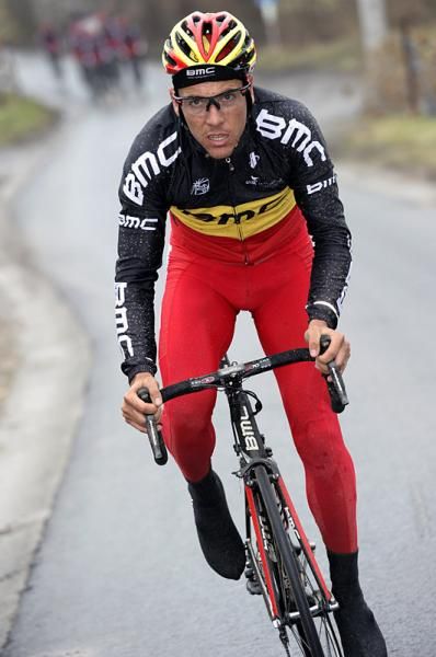 Philippe Gilbert (BMC) ups the tempo while previewing Saturday's course.