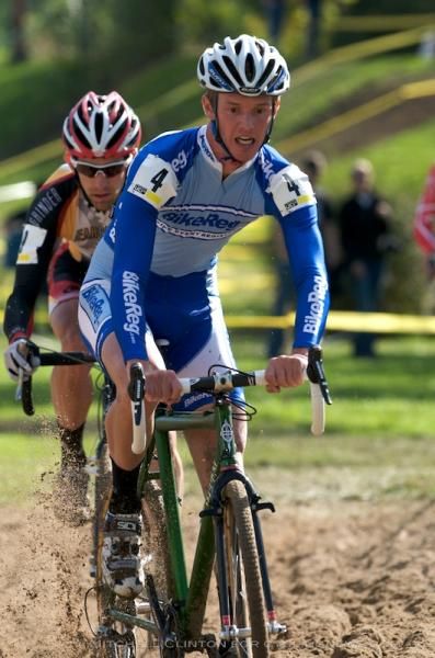 Ryan Knapp (Panther-RG-Felt) tries to find a solid line through the sand.