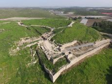 Tel Lachish gate-shrine